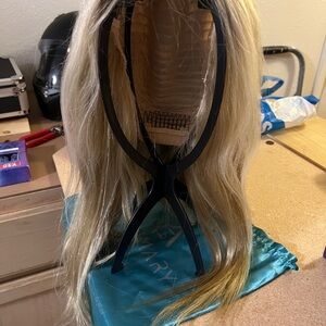Ashimary 100% human hair blonde wig